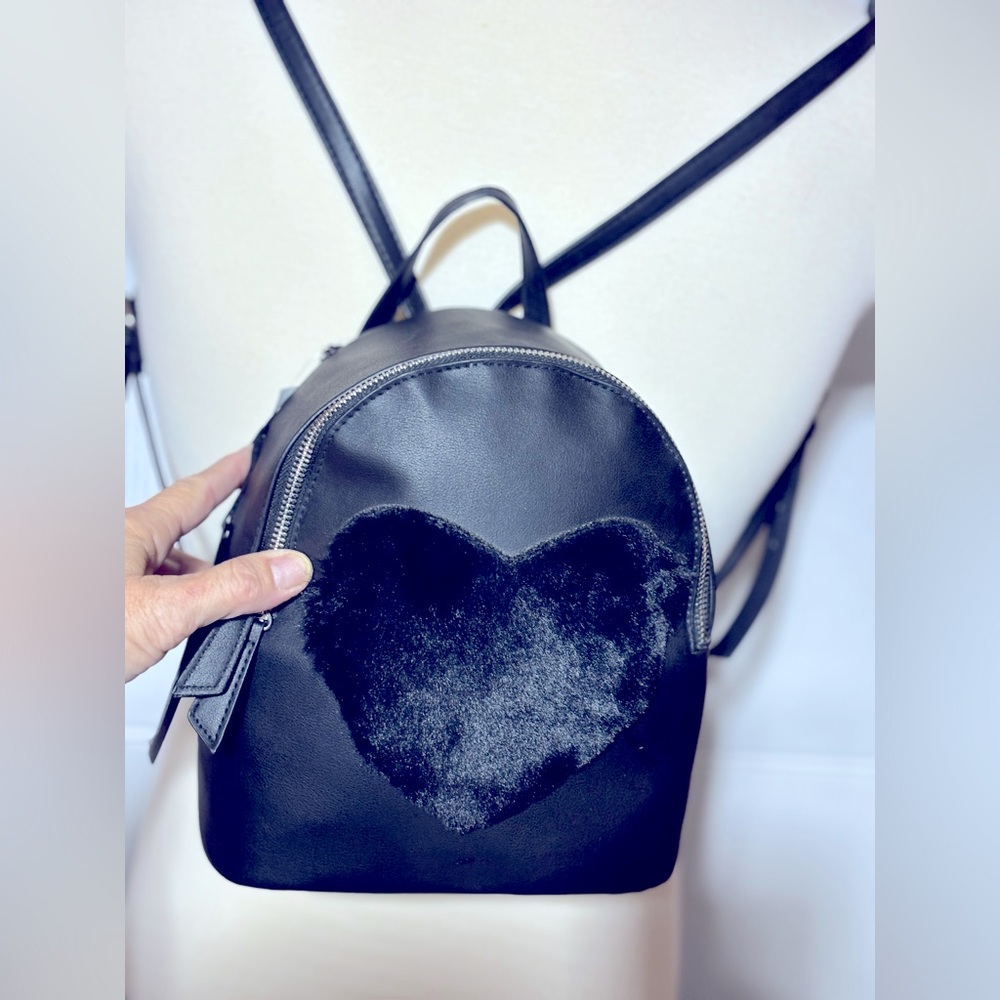 Faux Fur Heart Mini Backpack NWT 8”Wx 9” T faux leather silver hardware
